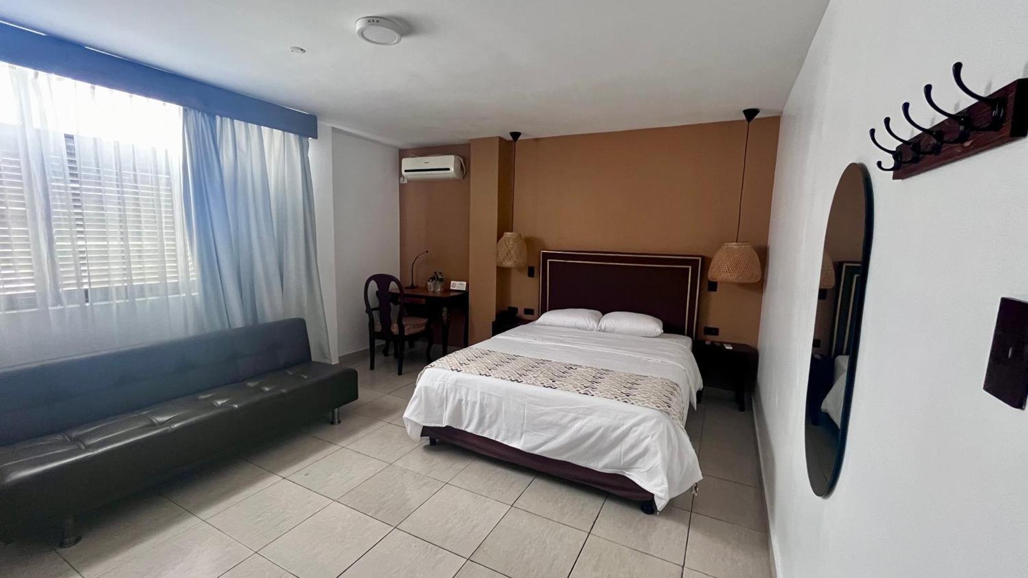Hotel Patrimonial By Greenfield Guayaquil Exterior foto